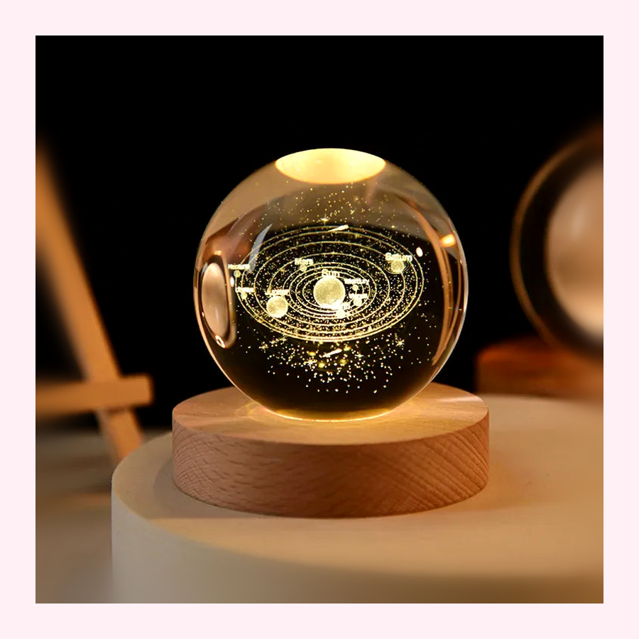 Veilleuse Boule De Cristal LED - Modèle 7 - LumiCoeur