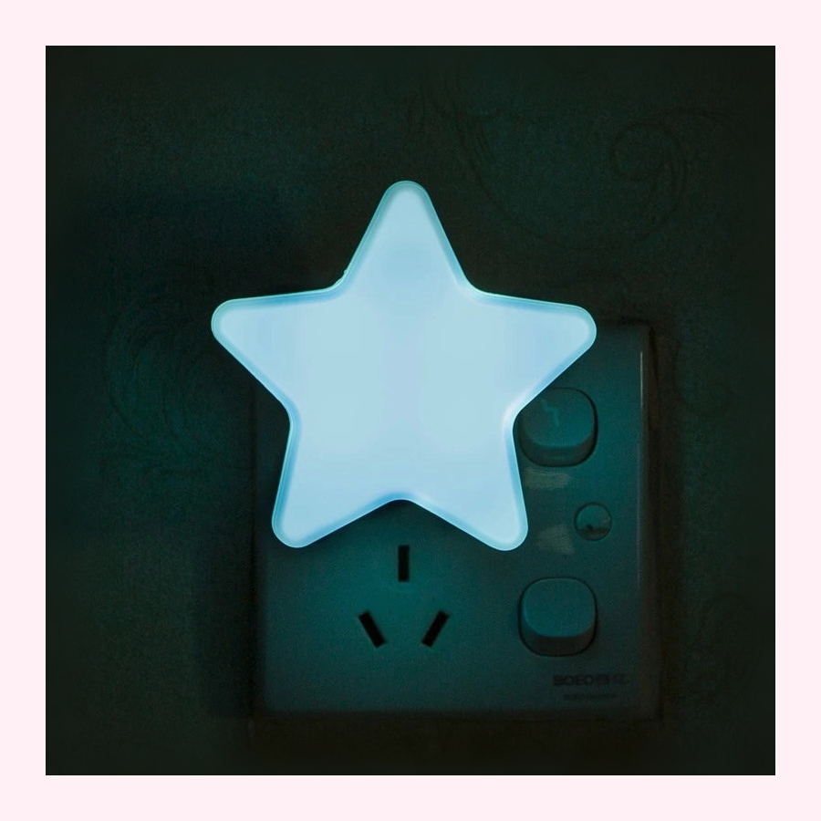 Veilleuse Étoile LED - Projecteur Ciel Étoilé Enfant - Modèle 8 - LumiCoeur