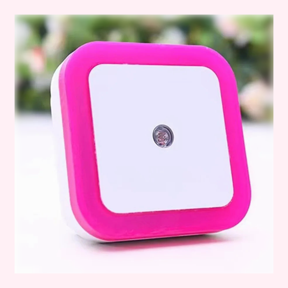 Veilleuse Prise Lumière Douce LED - LumiCoeur
