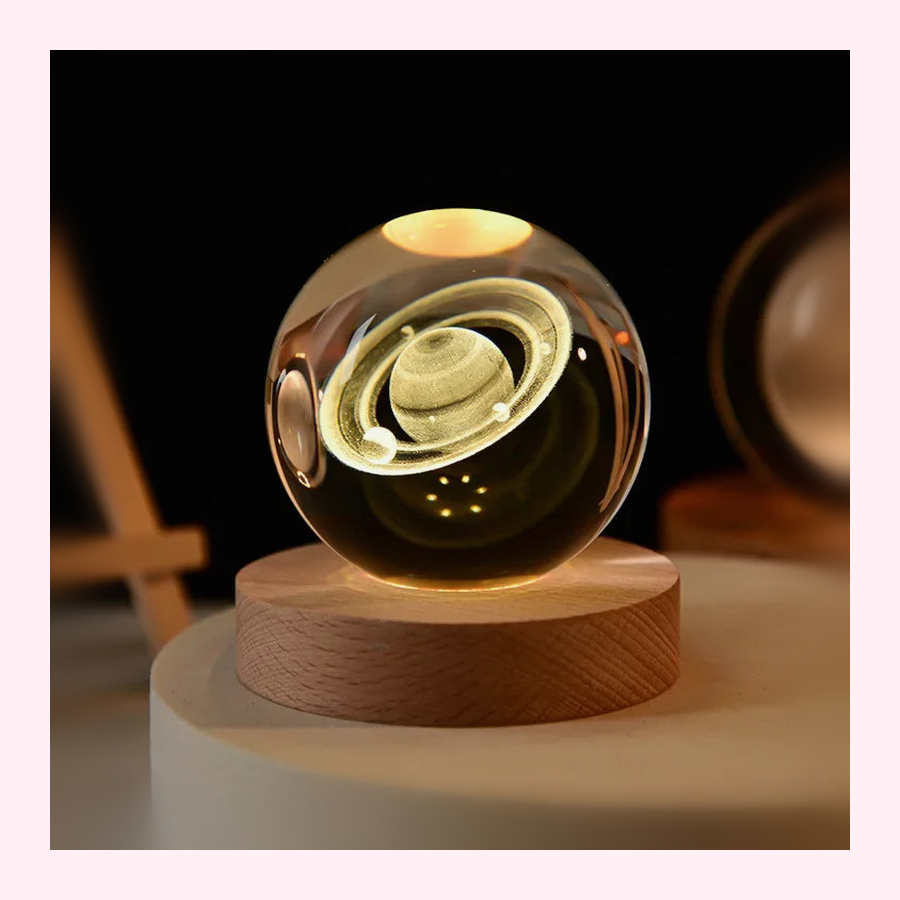 Veilleuse Boule De Cristal LED - Modèle 2 - LumiCoeur